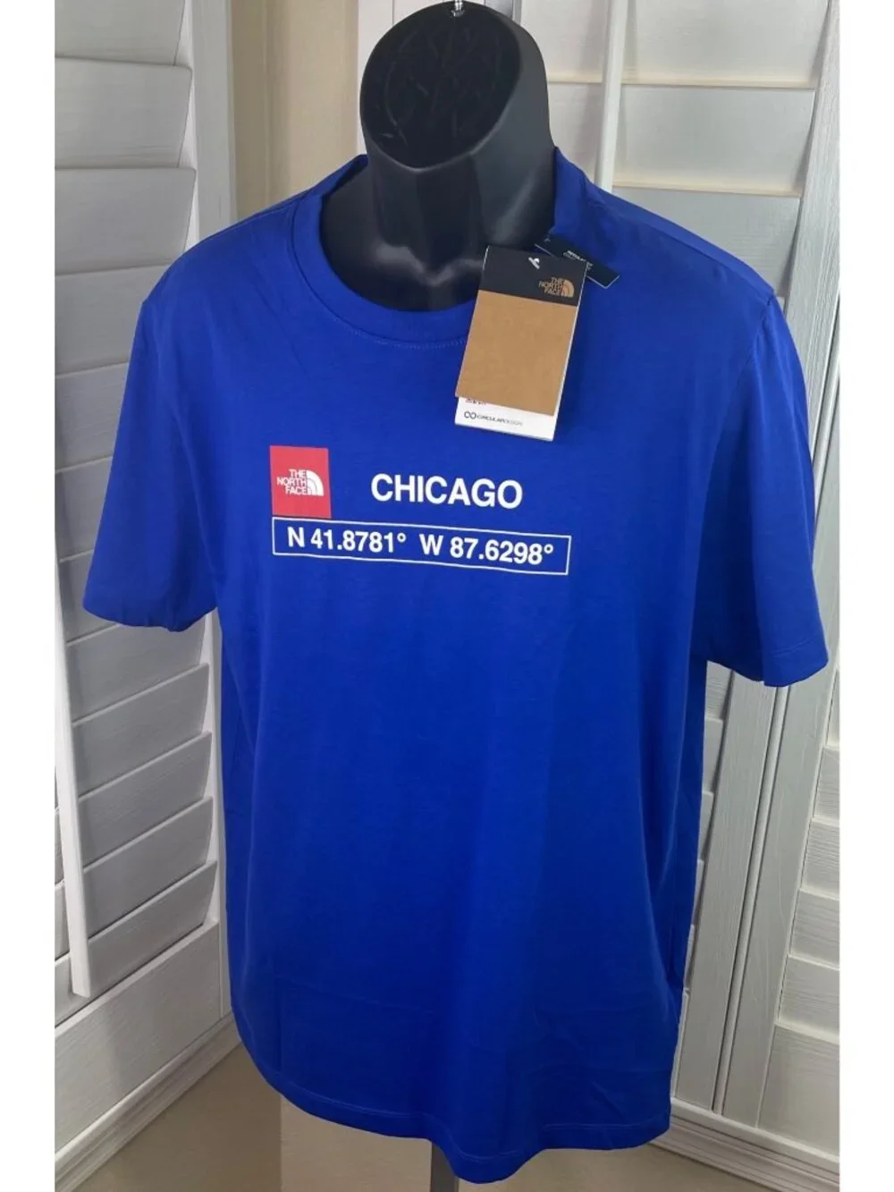The North Face Blue Chicago GPS Coordinates Regular Fit T-Shirt - Men’s M - NWT
